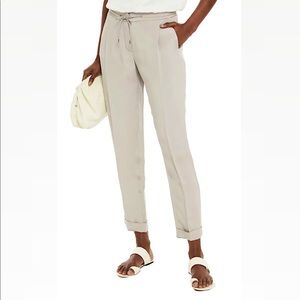 LORO PIANA
Danny cropped silk-cady tapered pants